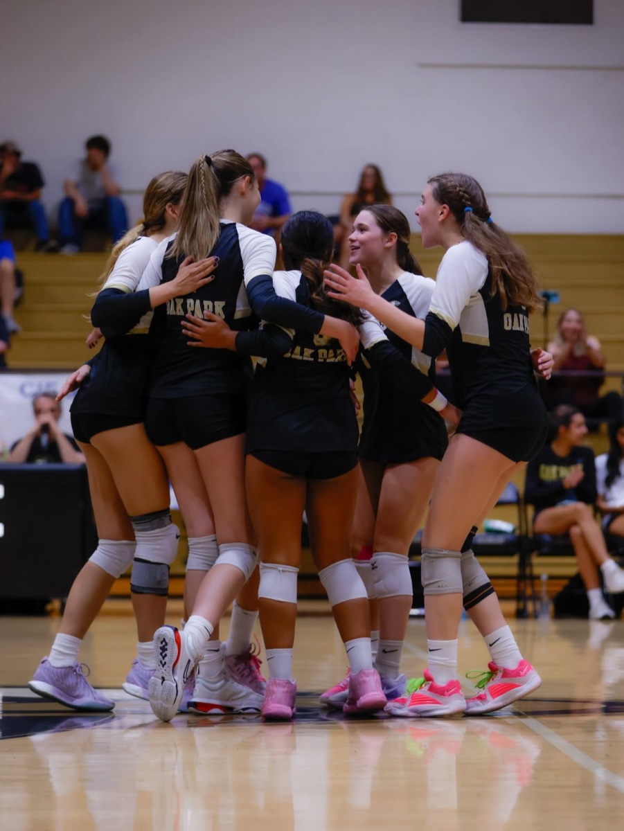 Girls volleyball sets the tone with strong start under new coach